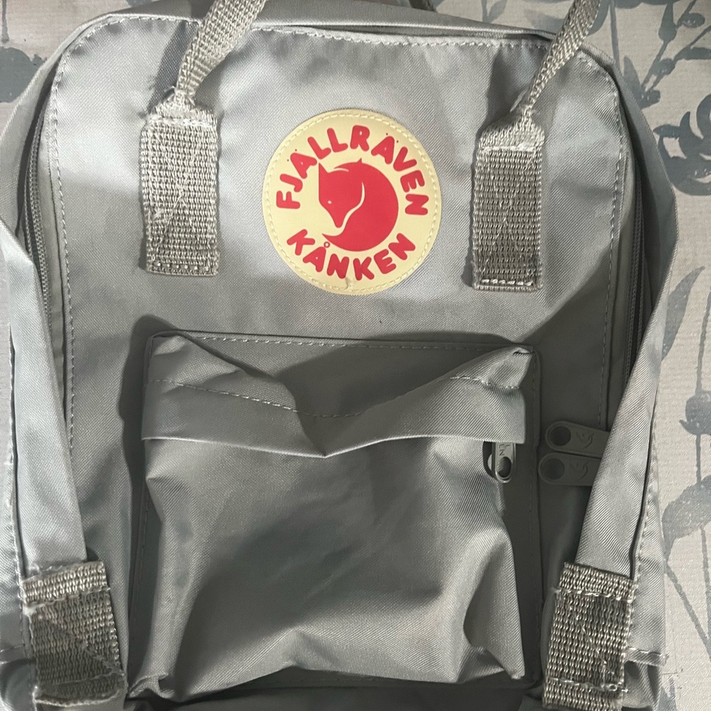 Mini Kånken Gray Backpack